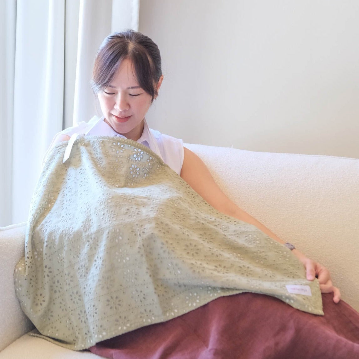 Milk Easy x Little Buco Nursing Cover